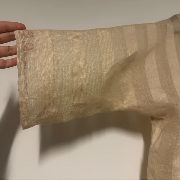 Ellettelle Ivory softened European linen lightweight Gianna Top One Size - Picture 5 of 8